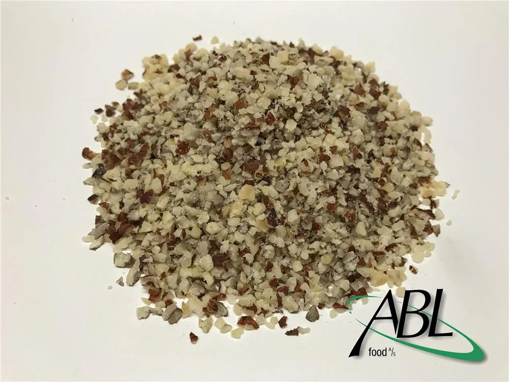 Hakade Hasselnötter 2,5-4,5 Mm Ps (1 Kg)