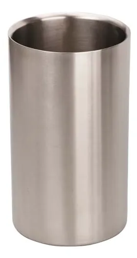 Isolerad Vinkylare