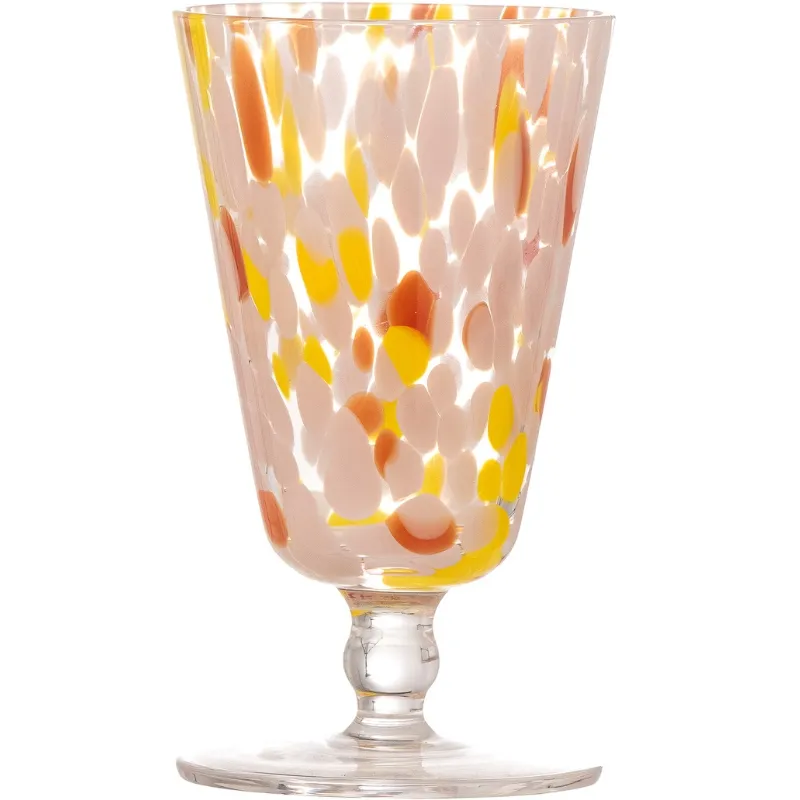 Lilya Vinglas, Rosa, Glas